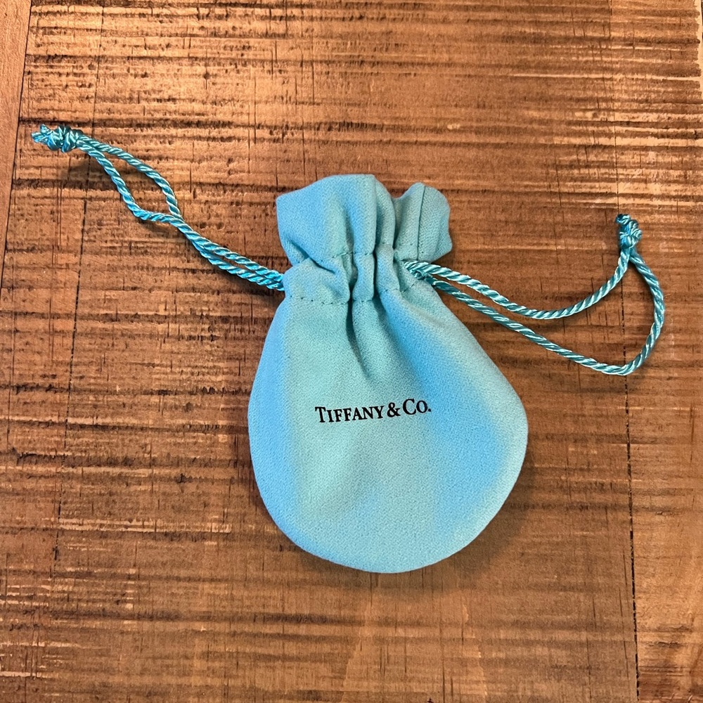 Tiffany’s Heart Shaped Ring. In Good condition, recently cleaned.